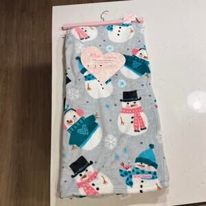 Betsey johnson christmas throw blanket